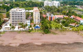 Acqua Residences